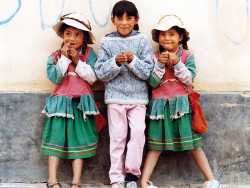 18 Adorable Argentinean trio 800