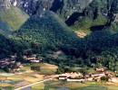 46 The jagged mountains of southern China 800