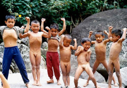 3 young ifugao kids having a swim 800