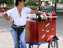 3 snow cone seller in the central park of heredia 800