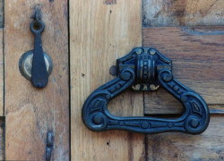 42 iron lever knocker photographed in honduras 800