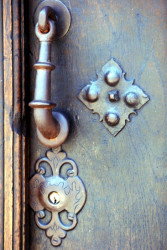 82 brass knocker photographed in chile 800