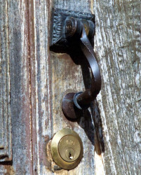 83 iron knocker photographed in bolivia 800