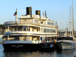 144 royal argosy in seattle 800