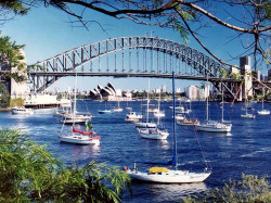 4 world famous sydney harbour bridge in australia 800