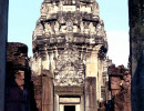 27 600 year old buddhist ruins in  thailand 800