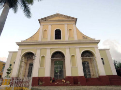 trinidad church 1 800