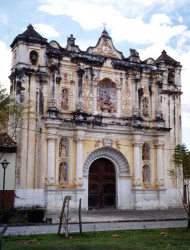 32 surviving centuries of earthquakes in antigua  guatemala 800