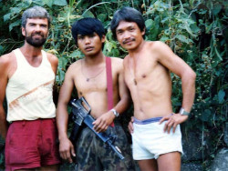 14 Philippine headhunters turned anti government rebels 800